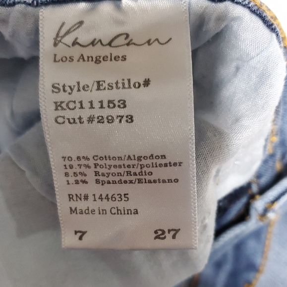 KanCan denim jeans. Estilo style. Distressed raw hem. Rose pattern. - Picture 12 of 13